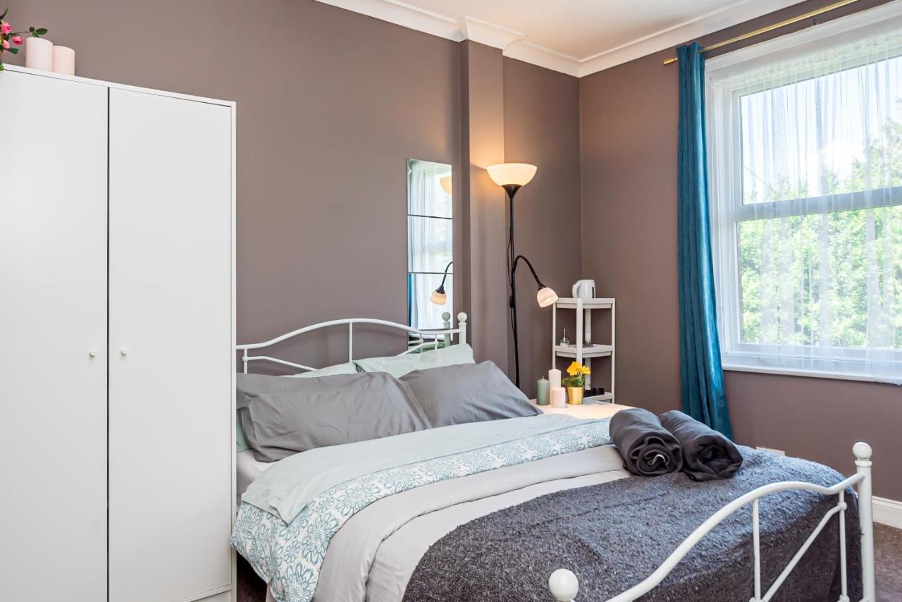 Shirley House 1, Guest House, Self Catering, Self Check In With Smart Locks, Use Of Fully Equipped Kitchen, Walking Distance To Southampton Central, Excellent Transport Links, Ideal For Longer Stays Exteriér fotografie