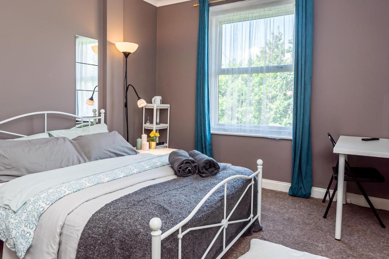 Shirley House 1, Guest House, Self Catering, Self Check In With Smart Locks, Use Of Fully Equipped Kitchen, Walking Distance To Southampton Central, Excellent Transport Links, Ideal For Longer Stays Exteriér fotografie