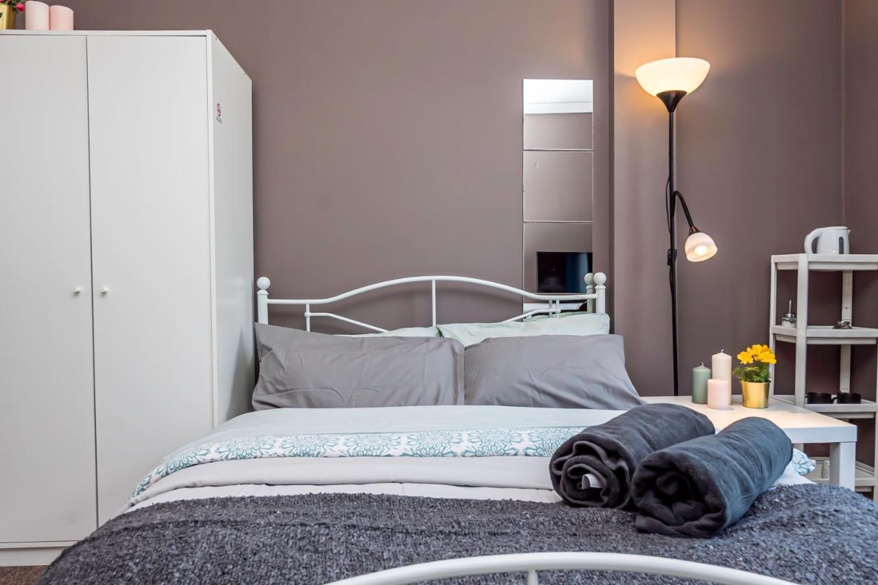 Shirley House 1, Guest House, Self Catering, Self Check In With Smart Locks, Use Of Fully Equipped Kitchen, Walking Distance To Southampton Central, Excellent Transport Links, Ideal For Longer Stays Exteriér fotografie